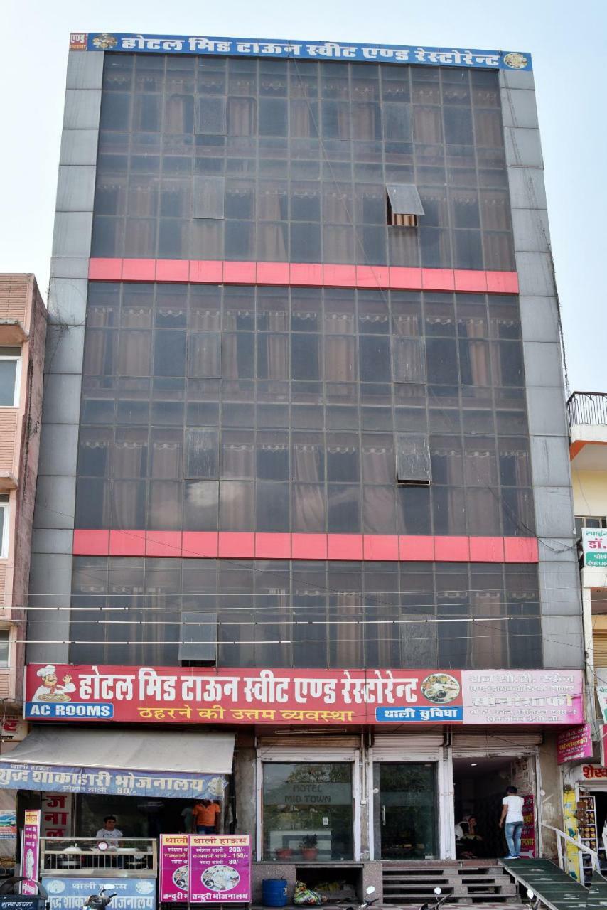 Hotel Midtown & Restaurant Jhunjhunu Exterior foto